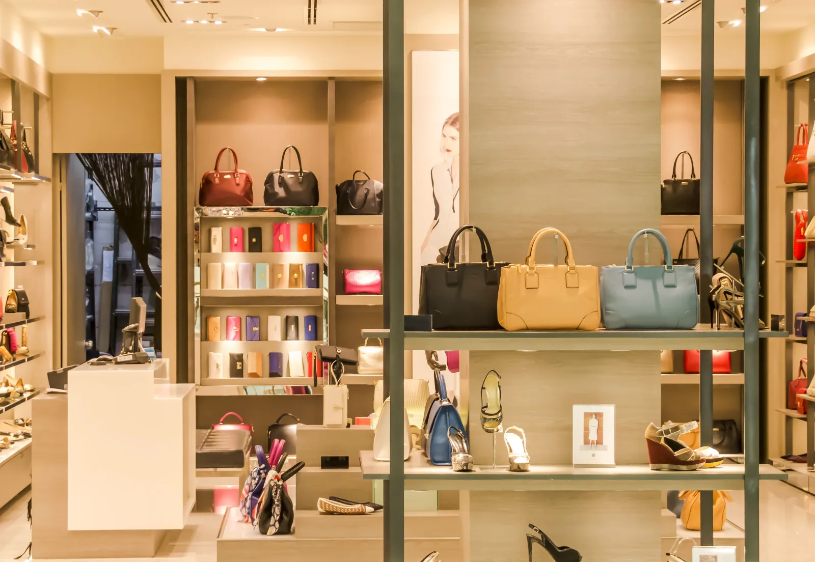 Parndorf Shopping City Tour - 1